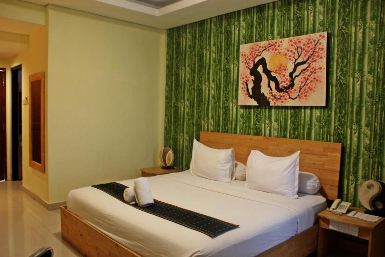 Exotic Komodo Hotel Labuan Bajo Exterior foto